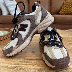 New Balance 530 Brown and Cream Athletic Sneakers